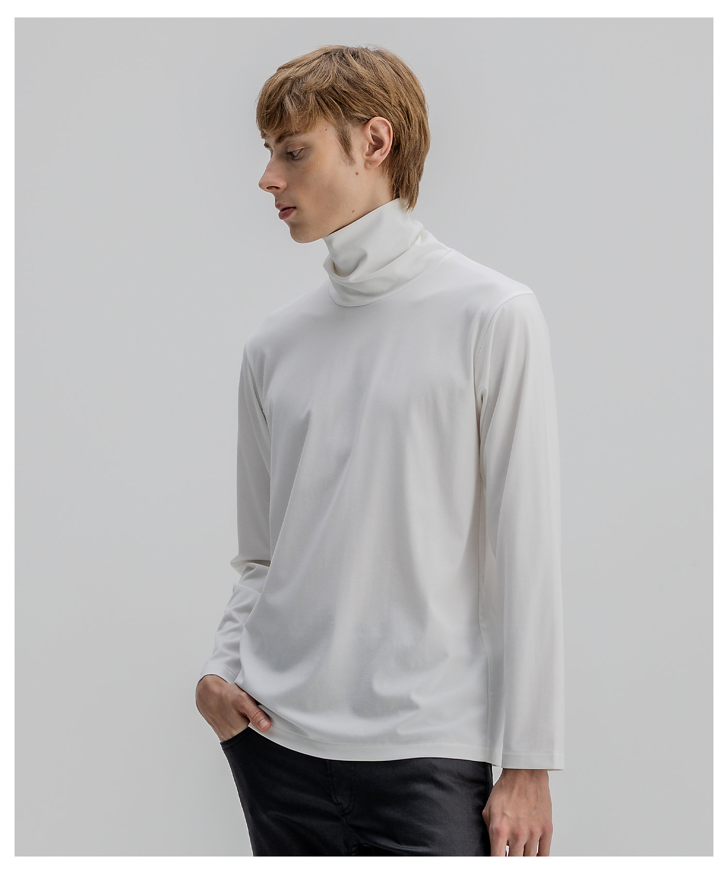 ハイゲージベアスムース タートルネック長袖Tシャツ