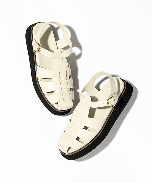 グルカ サンダル（SE3DCM0401） | 23区 (Women)/ニジュウ