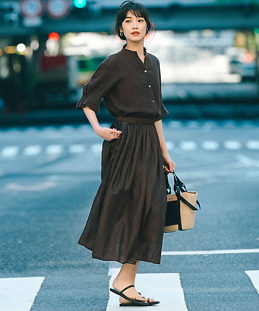 Heve シアーサテンフレアガウチョ 38 バニラ Heve シアーサテンフレア