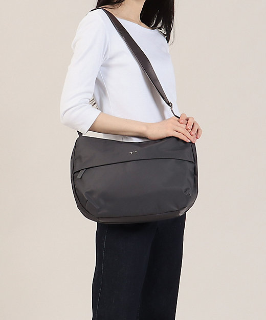 ナイロン ラージ ショルダーバッグ ”Cecile” NS24－01