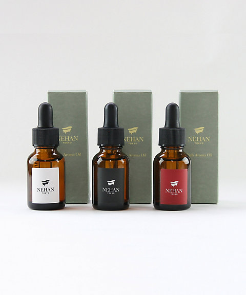 ネハントウキョウ（NEHAN TOKYO） ネハン・バスアロマオイル 白