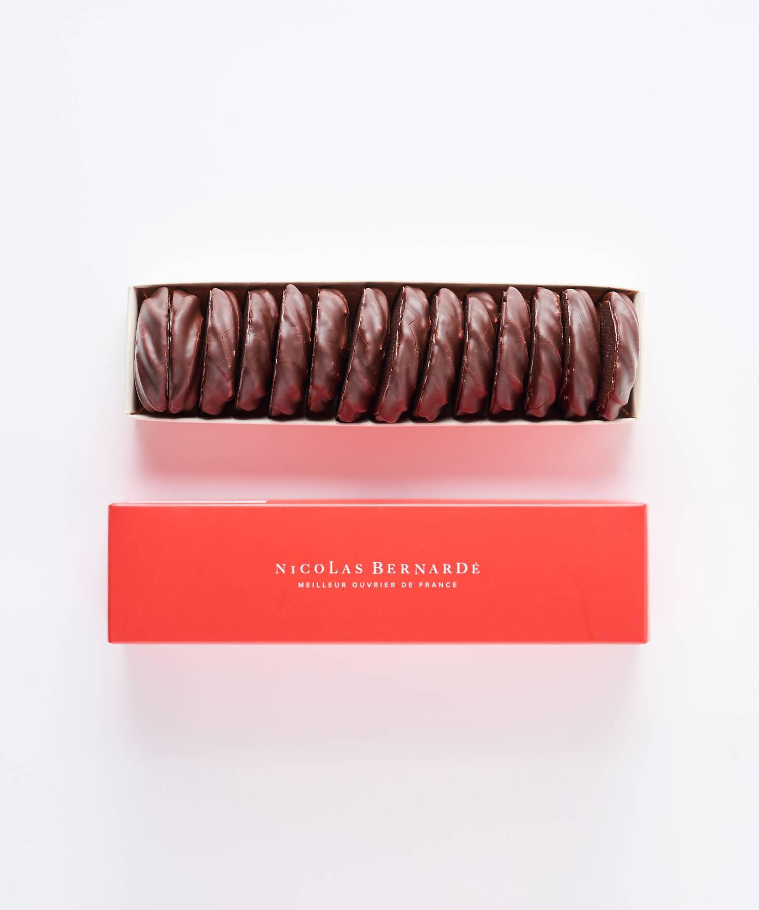 SDC0168 ヴィエノワ ショコラ ノワール NB26－05