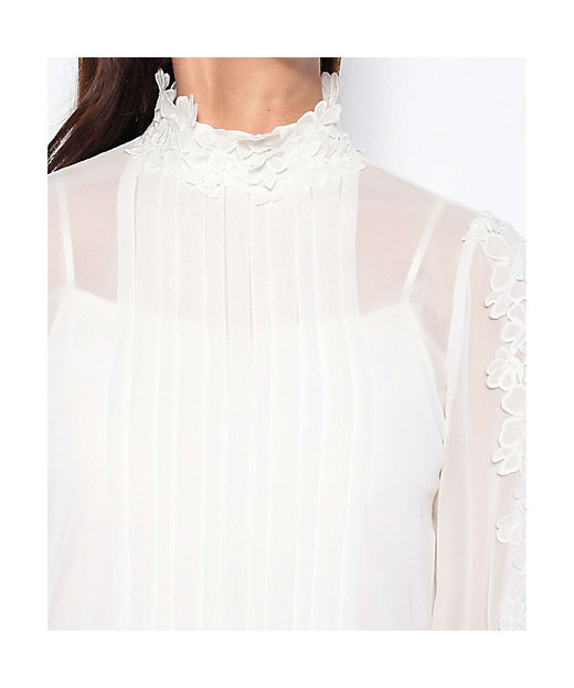 シフォンレースパフスリーブブラウス | ANAYI/アナイ | 三越伊勢丹