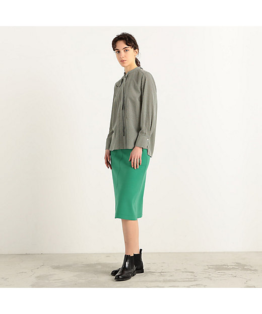 キカダイアゴナルプリント ボウタイブラウス | maison TOMORROWLAND