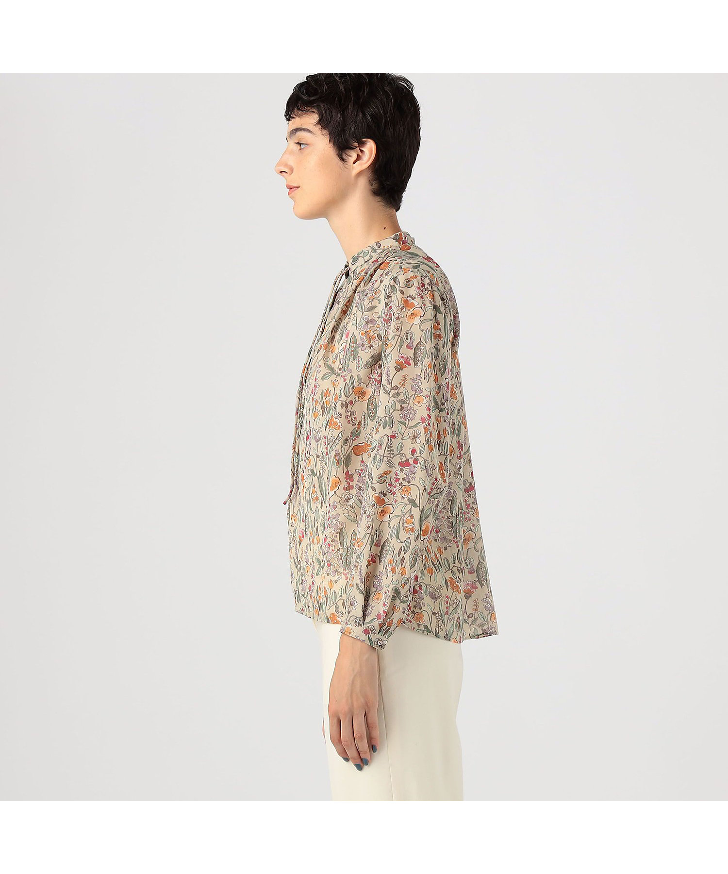 オーマリーフプリント ストリングボウタイブラウス | maison