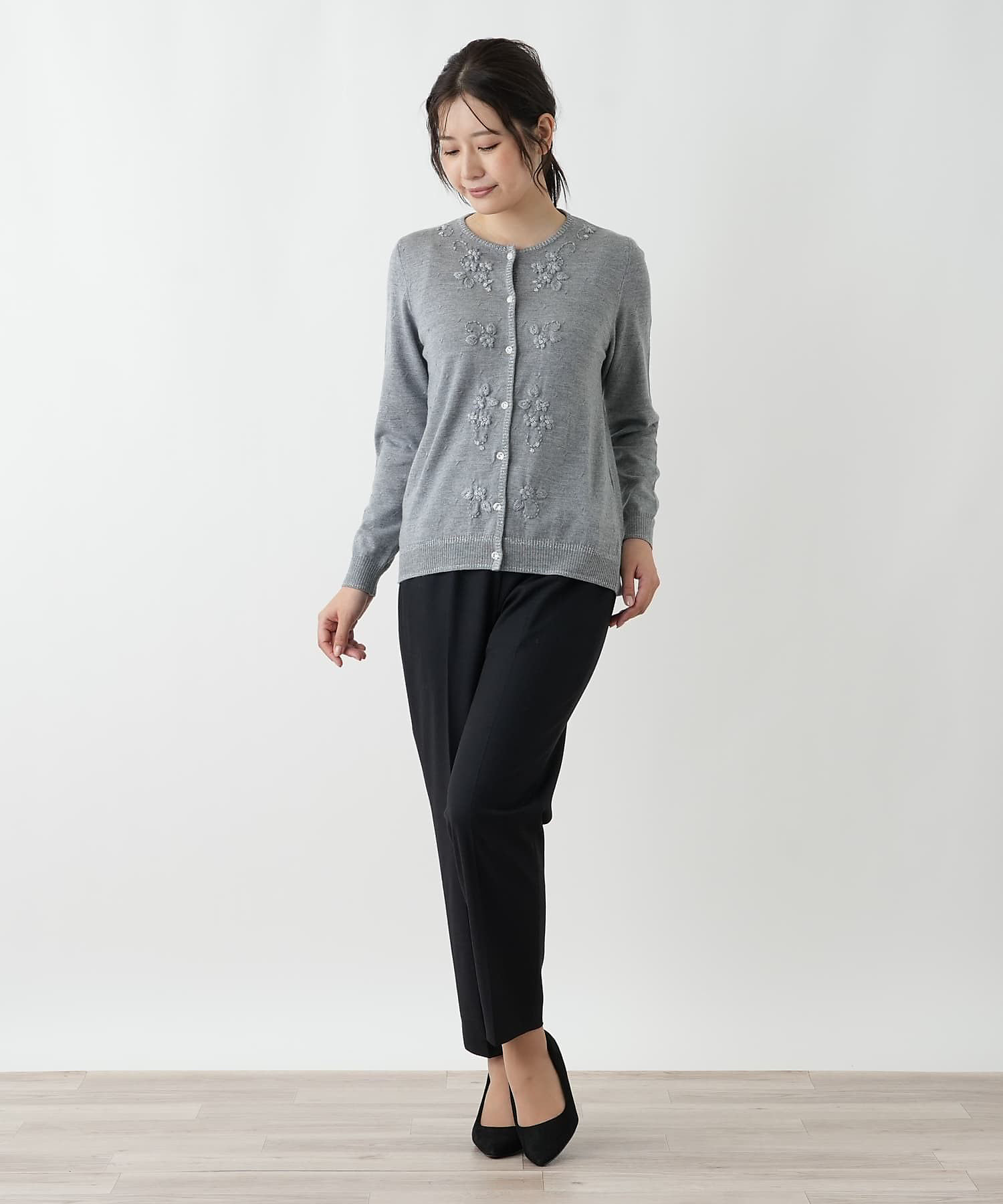 ラメ刺繍カーディガン【CORSINI ＆ PROTI】 | Leilian