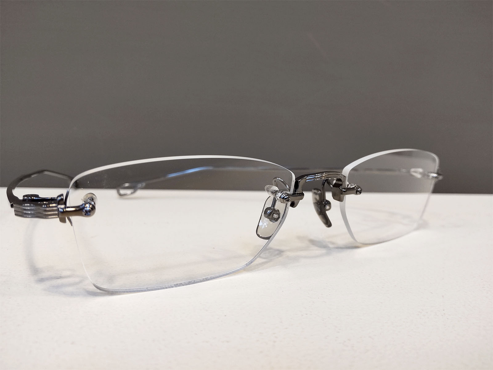 フォーナインズのNEW COLLECTION – 東京・亀有 メガネのイシイ