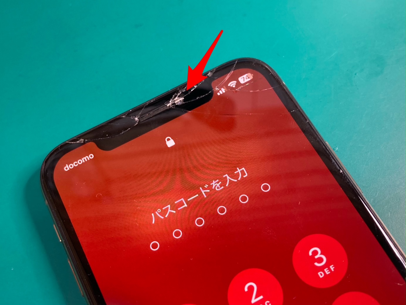 iPhoneの画面ひび割れ修理のご依頼、Face ID（顔認証）が使えない原因