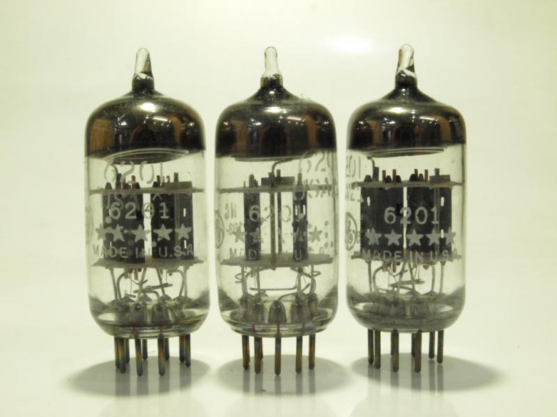 カメラのいわもと：真空管 12AT7、12AZ7、ECC81、同等管、類似管商品