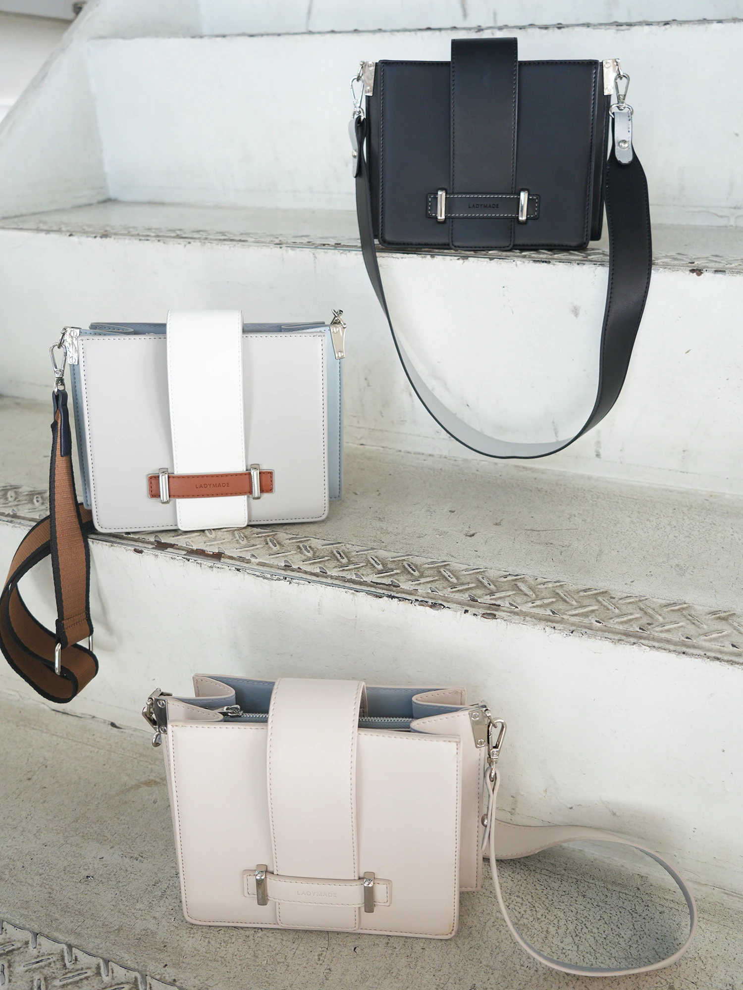 LADYMADE（レディメイド）｜ 2WAYベルトスクエアショルダーバッグ