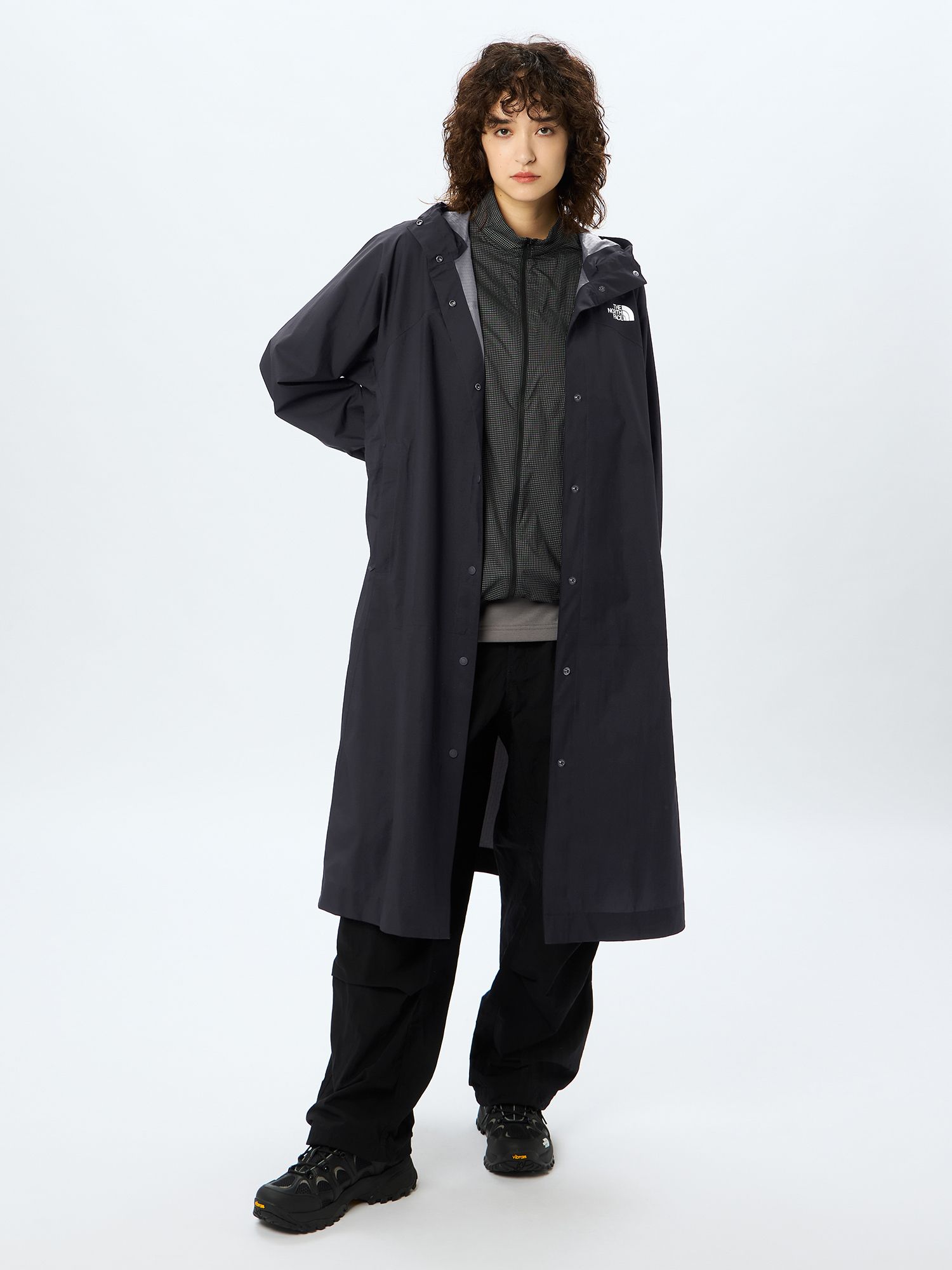 ザ ノース フェイスおすすめレインウェア12選。素材や選び方も紹介