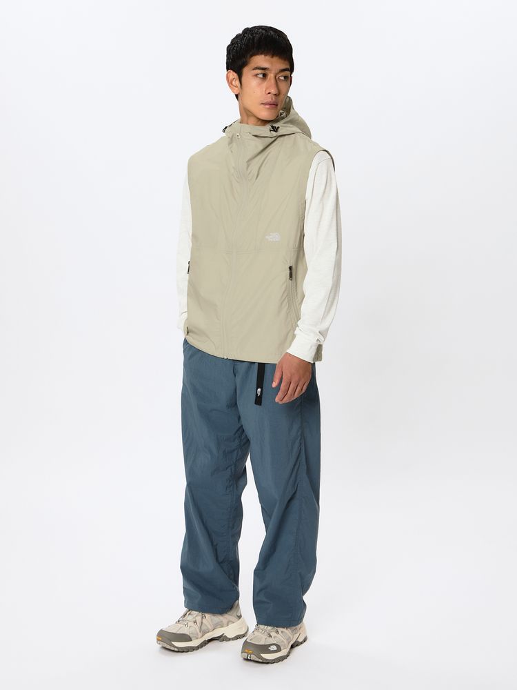 公式】コンパクトフーデッドベスト（ユニセックス）｜ザ・ノース