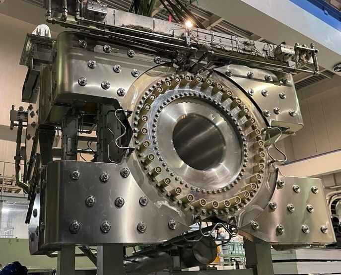 反物質が消えた謎にニュートリノで迫るT2K実験、飛躍的に測定精度を