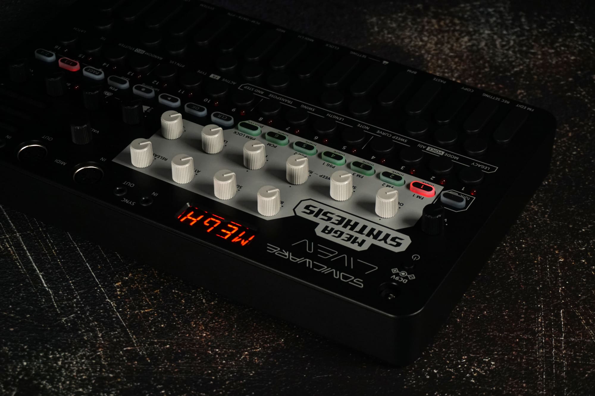 LIVEN MEGA SYNTHESIS – SONICWARE 日本公式