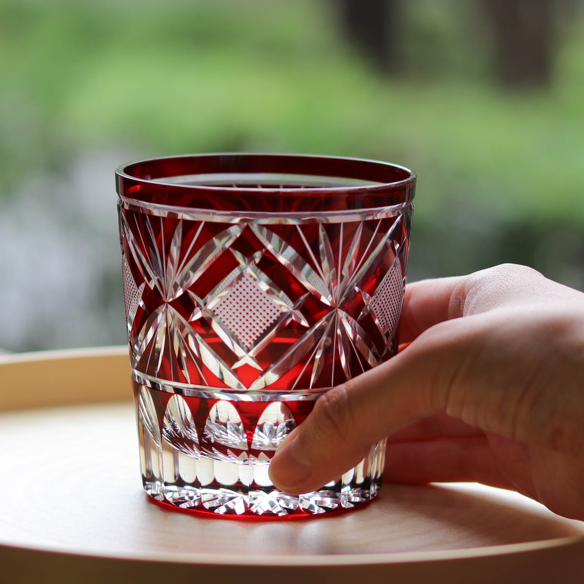 EK-MG-33_2.jpg?crop=center&