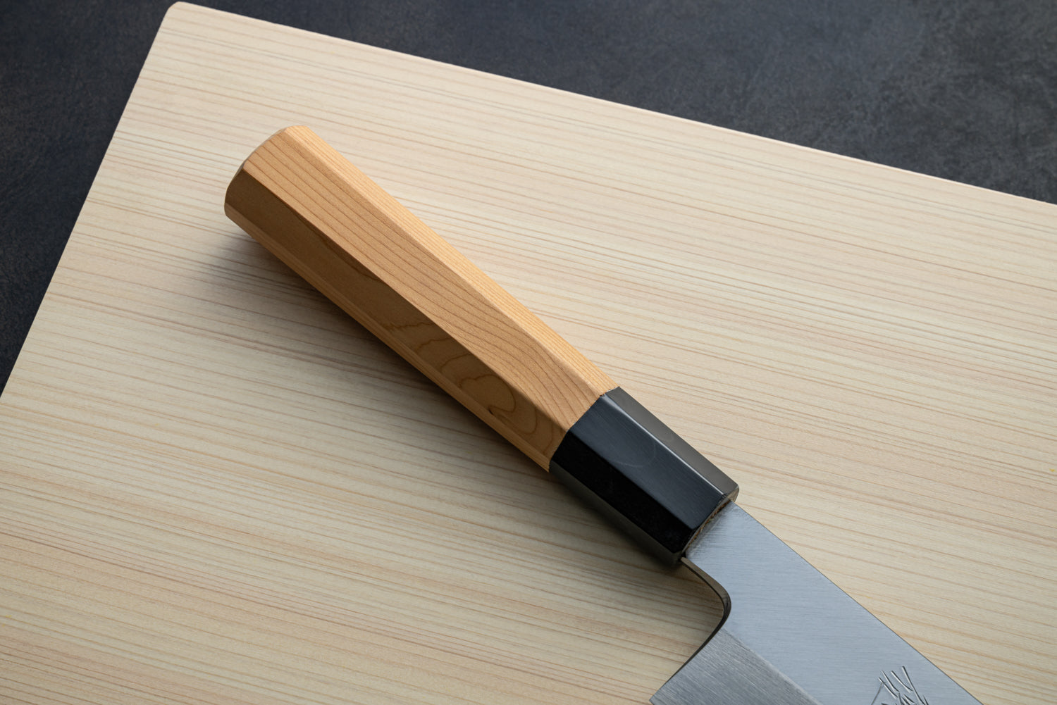 包丁の堺徳｜薄刃包丁 堺打刃物 白二鋼 一位八角