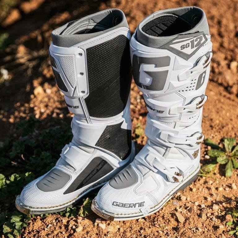 試着無料】ガエルネ エスジー12 SG-12 アッシュホワイト - オフロード