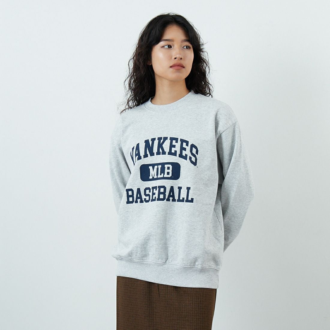 Sporty&Rich [スポーティアンドリッチ] NY アイビークルーネック