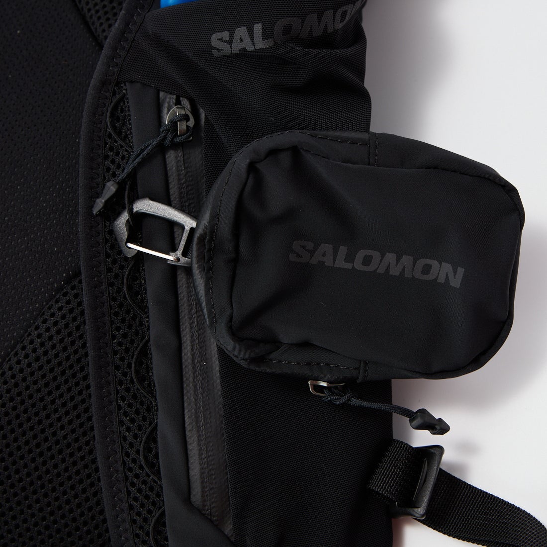SALOMON [サロモン] ADV クロスボディバッグ [ADV-CROSS-BODY-BAG