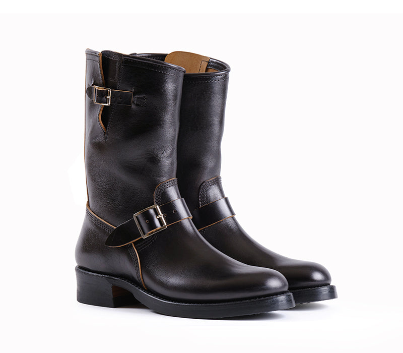 エンジニアブーツ