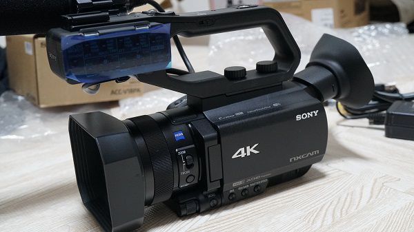 PXW-X160を使ってみた！プロ用カメラPXW-X160レビュー