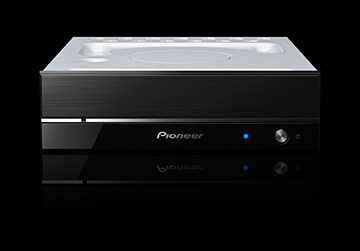 記録品質・記録倍速のさらなる向上や、フロントデザインの刷新を行った