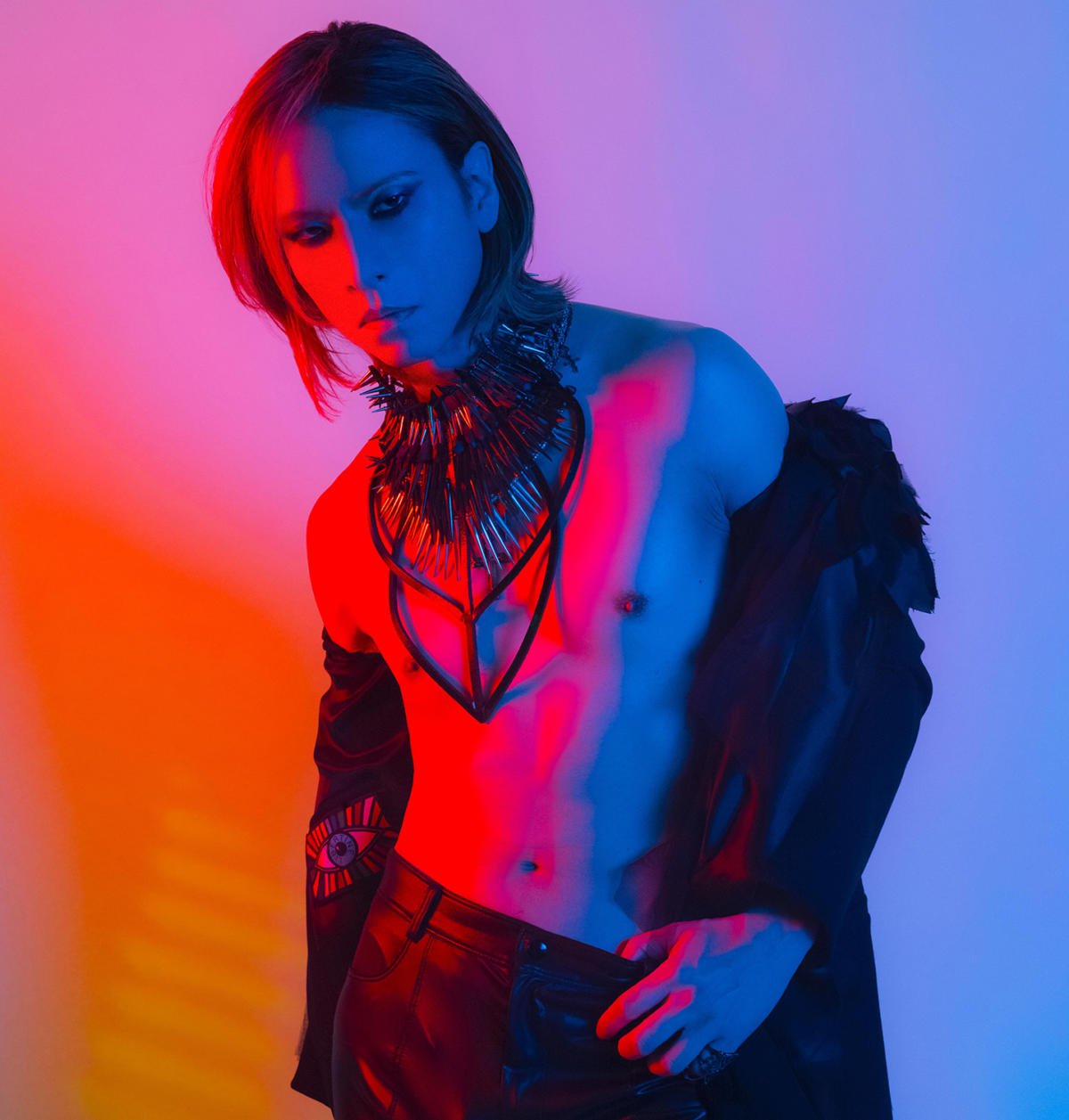 Yoshiki publishes photobook 