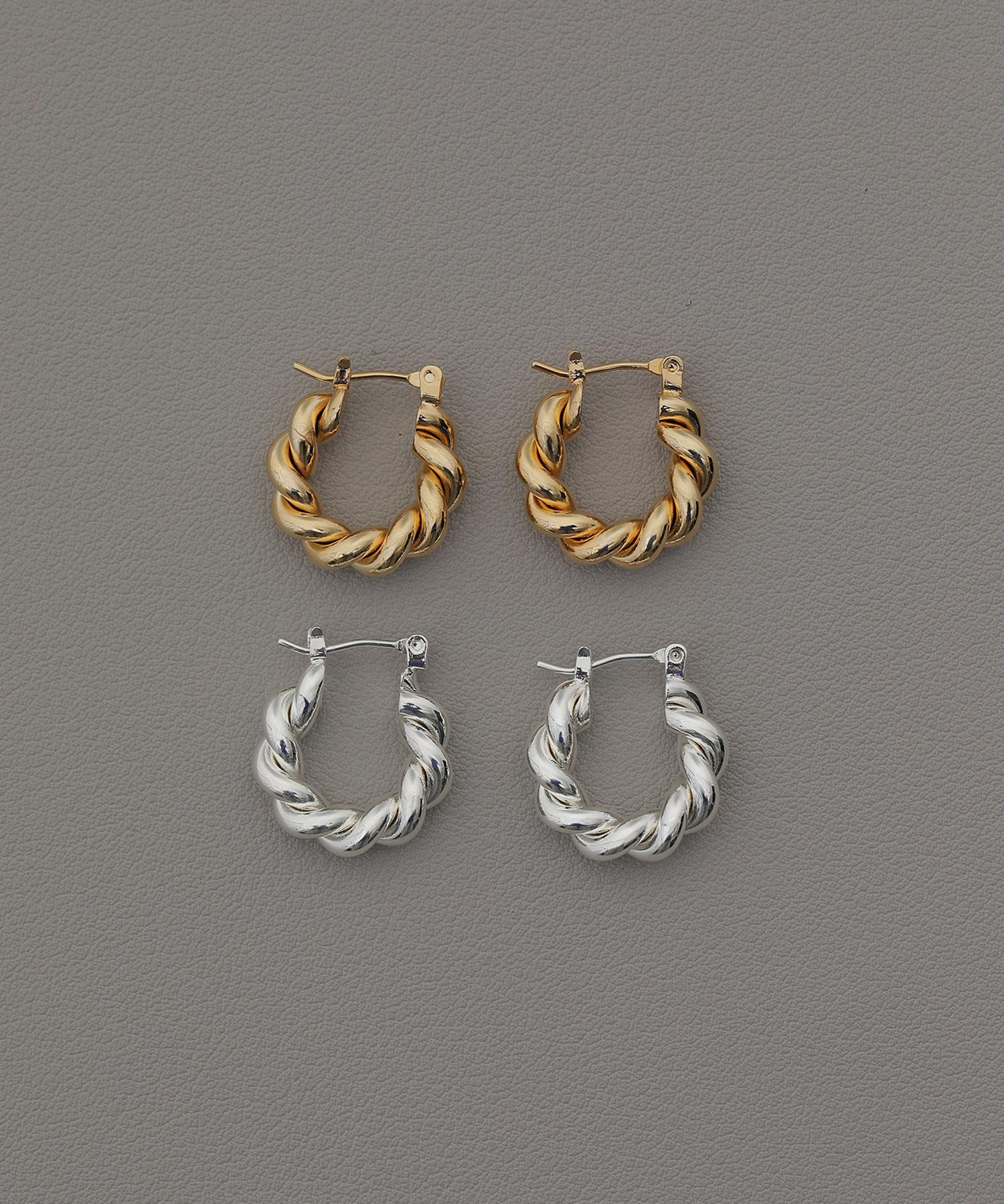 デザイン ツイスト フープピアス