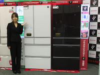 シャープ、人工知能で最大15%節電できるプラズマクラスター冷蔵庫