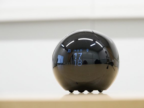 歌って踊れるスマートスピーカー!? ソニー「BSP60」を今改めてチェック