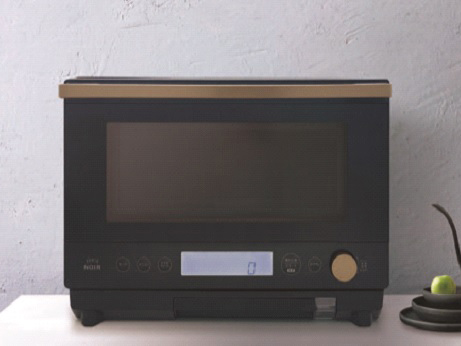 硬く凍ったアイスも食べごろにする、ヤマダのスチームオーブンレンジ