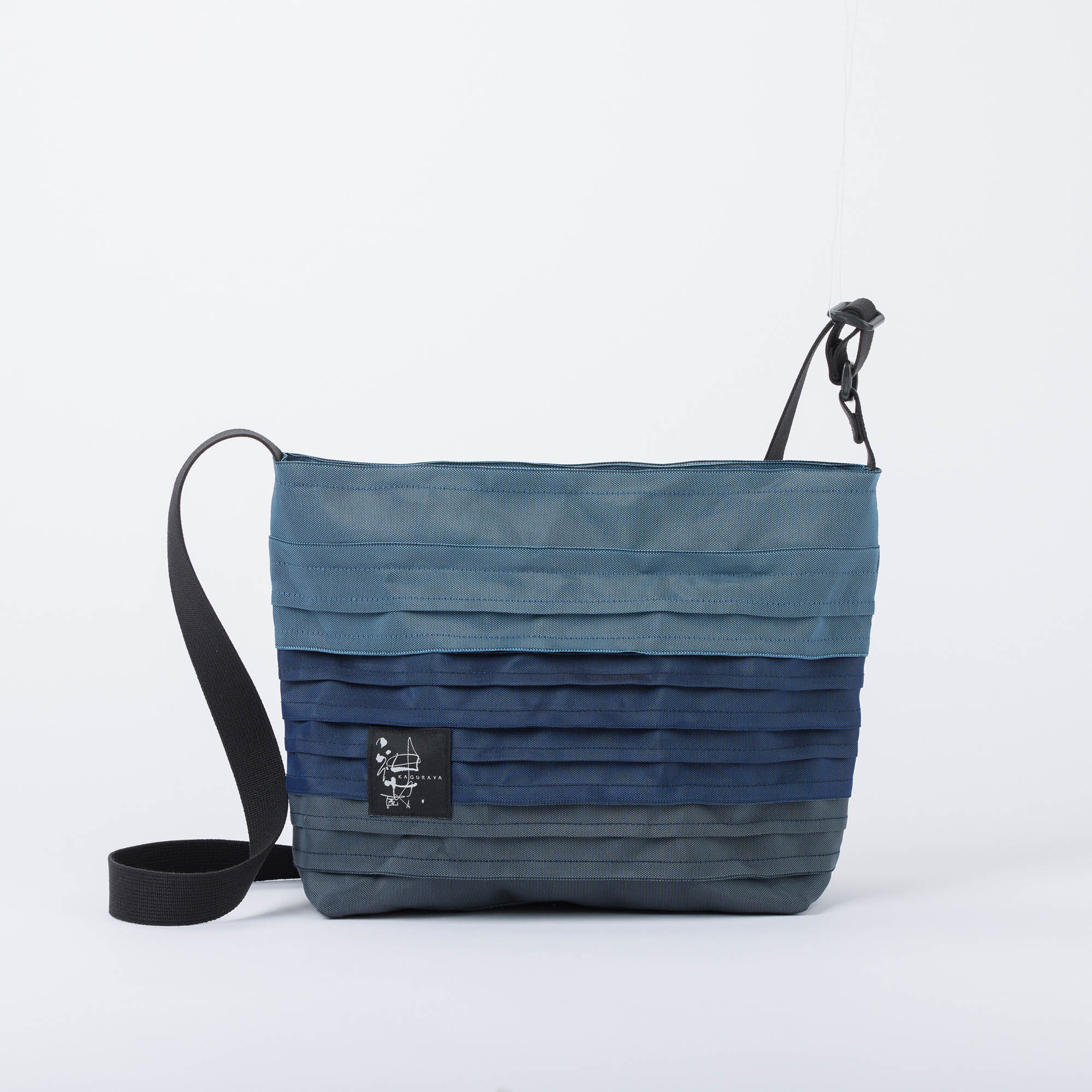 多彩ポケットのカラフルショルダーバッグ(小) 5485-0 Series | かぐら