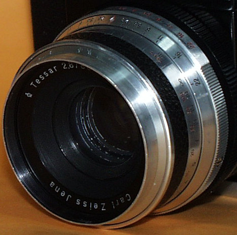 テッサー80mmに触れる・・TESSAR 2.8/80 CARL ZEISS JENA