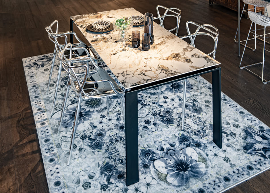 フェルーチョ・ラヴィアーニが手がける、構造美の結晶『フォー