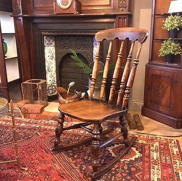 ロッキングチェア| 【世界基準の品質】英国アンティーク家具専門販売店