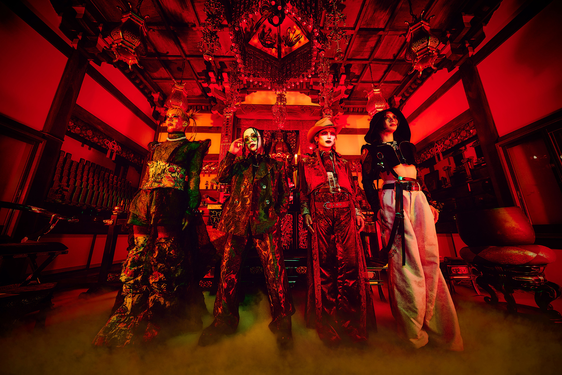 キズ OFFICIAL WEB SITE | Vo.来夢(らいむ)、Gt.reiki、Ba.ユエ、Dr