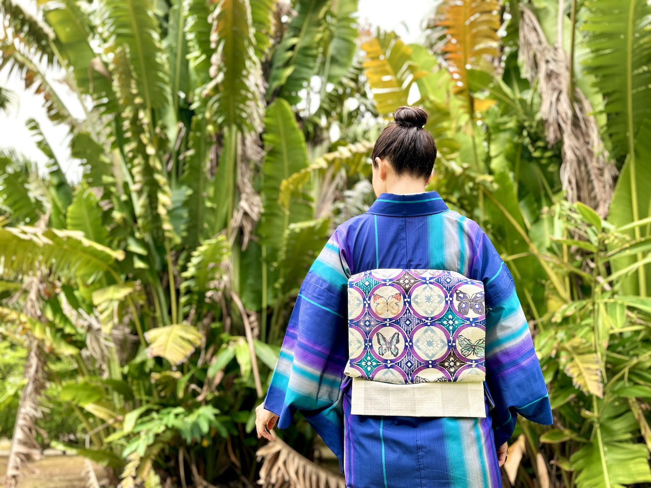 きょらさ」漆原かおりさん | 本場奄美大島紬特集 | きもの苑