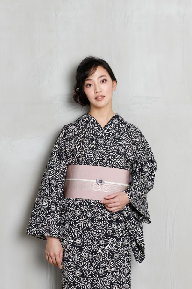 浴衣＞風花kazehana-黒橡（綿100%） | 着物や浴衣なら和モダン着物・帯