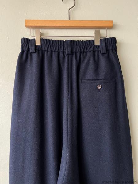 atelier naruse アトリエナルセ / ウールフラノVネックプルオーバー