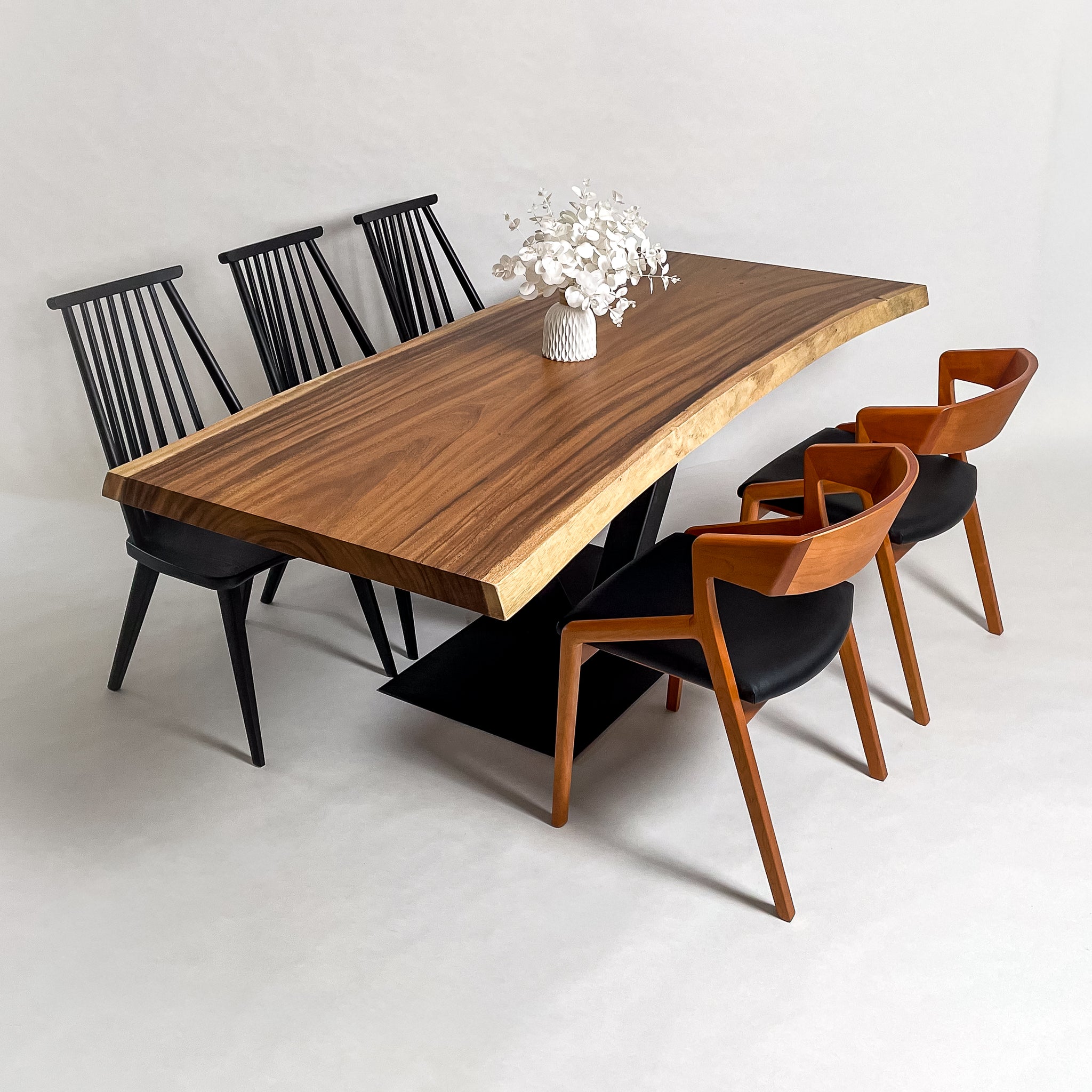 KIDO MEIMOKU モンキーポッド一枚板ダイニングテーブル｜200cm（6人