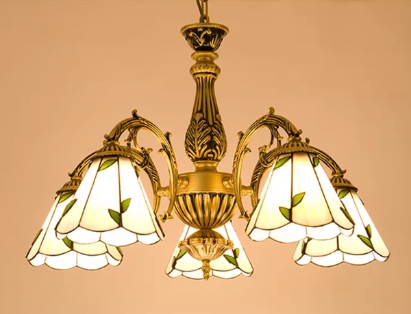 アンティーク調照明・シャンデリア | 株式会社 吉祥樹