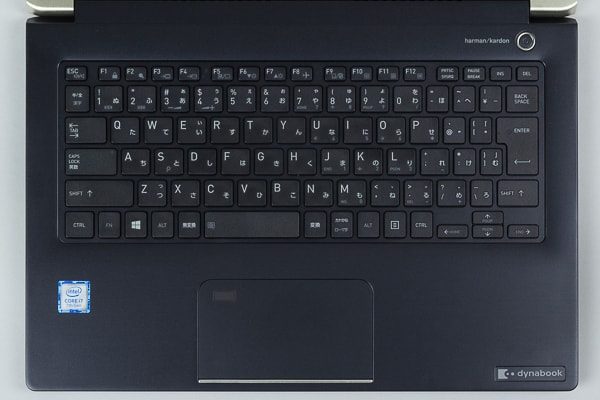 東芝dynabook UZ63レビュー 上級者好みのこだわりがつまったビジネス