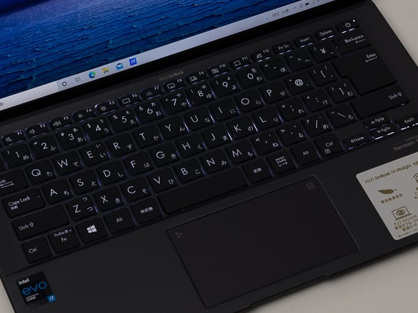 Zenbook 14 Ultralight UX435レビュー：重量995g＆MIL規格準拠の超軽量