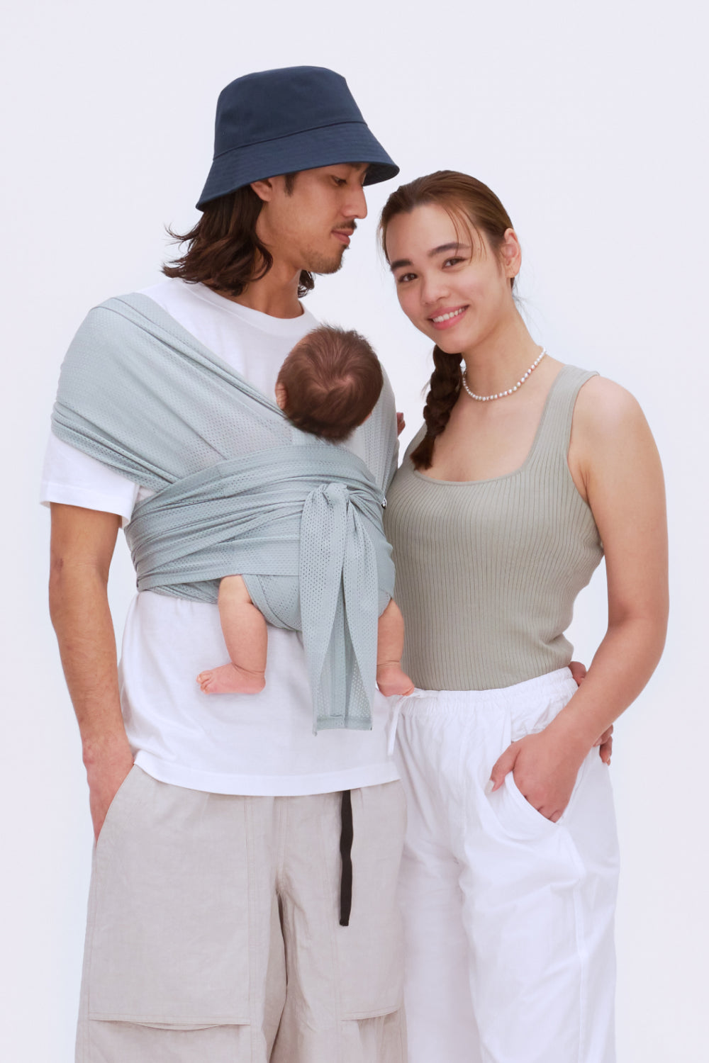 コニー抱っこ紐FLEX AirMesh™ | 通気性の良いメッシュ素材。新生児から