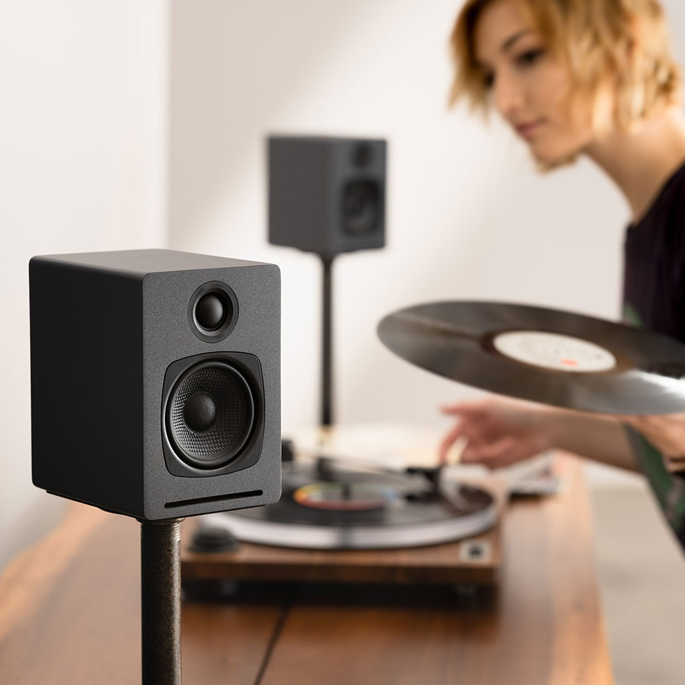 Audioengine A1ワイヤレス・パワードスピーカー及びB-Fiマルチルーム