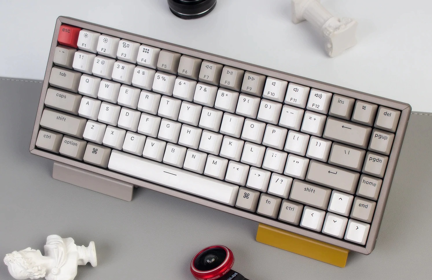 Keychron K2 ノンバックライト・ワイヤレス・メカニカルキーボード