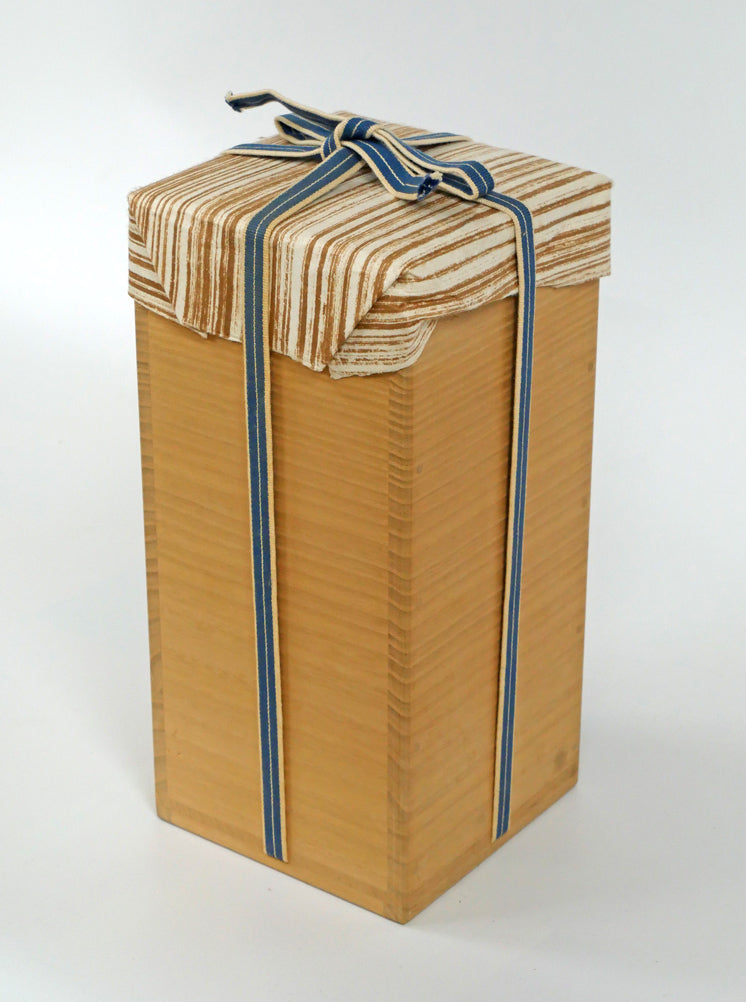 加藤孝造「志野花入（平柴谷）」共箱 絵画買取・販売の小竹美術