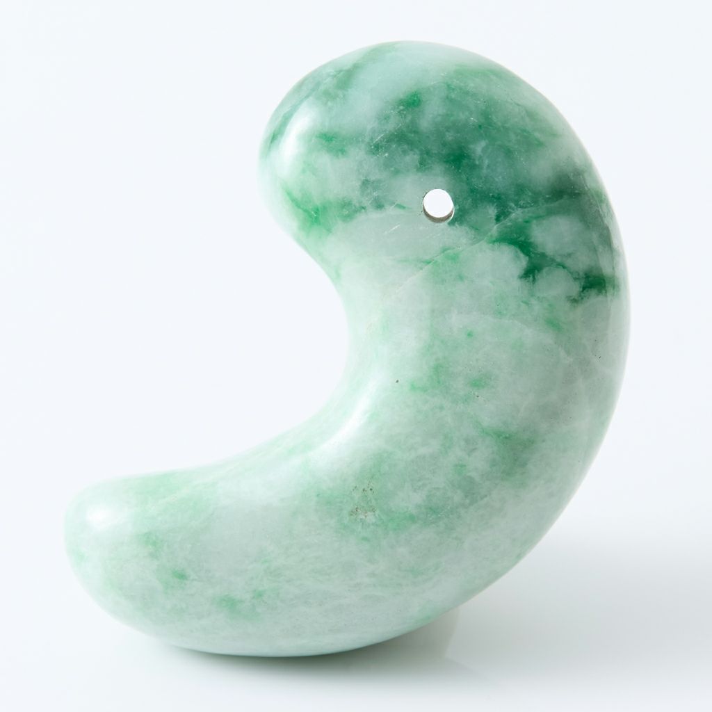 勾玉／濃緑色・緑色ヒスイ | 糸魚川翡翠工房こたき