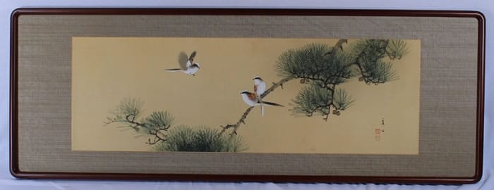 秋 香 筆 絹本淡彩画 題目 【 松 に 小 禽 図 ふ老小禽 共箱】 秋 香