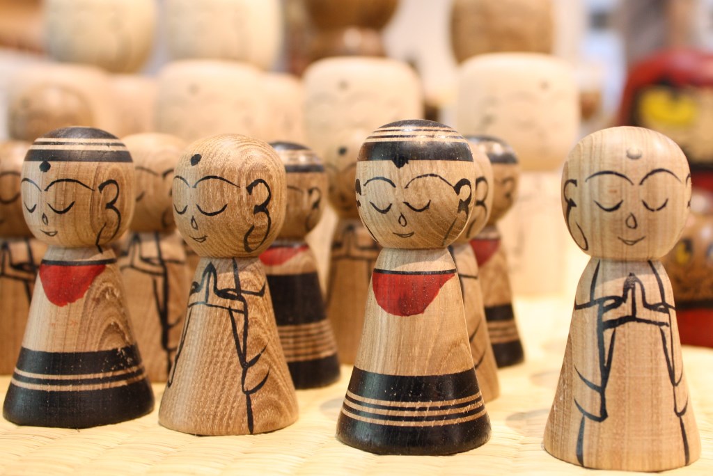 朝倉光洋伝統こけし 木地玩具・挽き物展 | 伝統工芸 青山スクエア